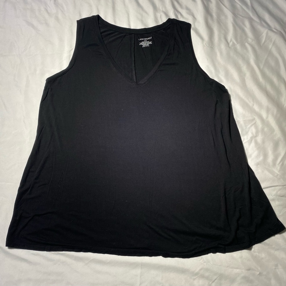 Size 18/20 Lane Bryant black V-neck sleeveless top